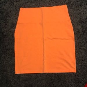 Coral pencil skirt